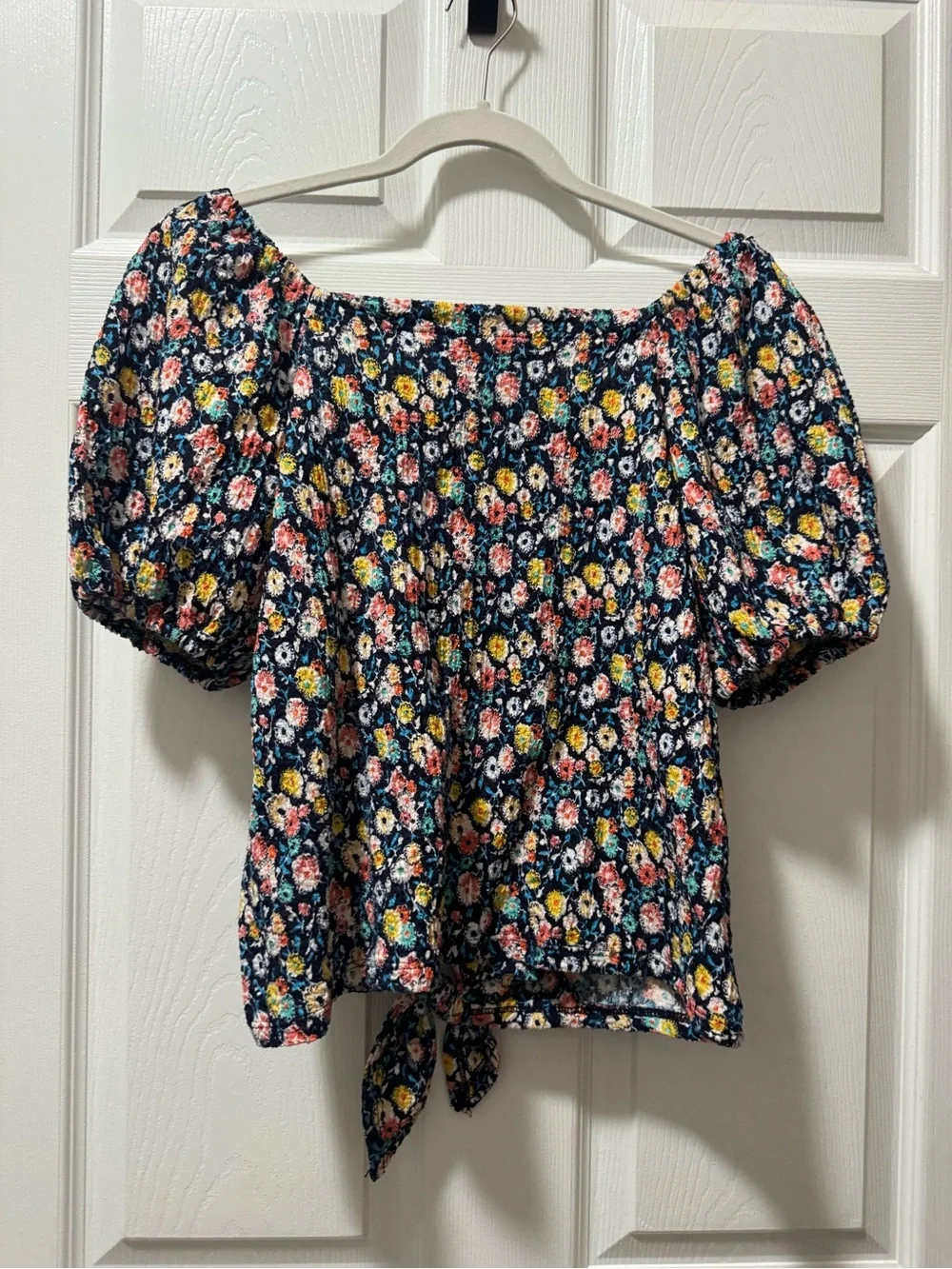 LOFT Navy Floral Puff-Sleeve Tie-Front Top